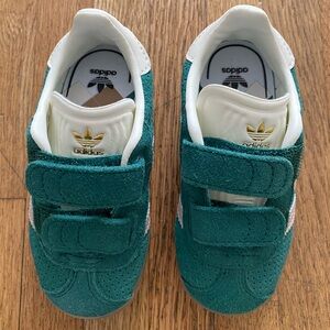 Adidas Originals Gazelle Green; Size 7 (Toddler) Brand New (NEVER USED)